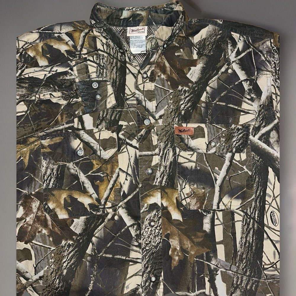 Woolrich Vented Hunting Long Sleeve Button Shirt Mens Size‎ M Realtree Hardwoods